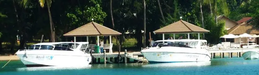 Leelawadee speedboats docked at the Makathanee pier