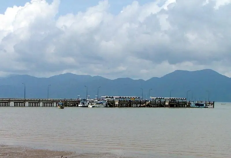 boarding the boat to Koh Mak at the krom luang pier in Laem Ngop
